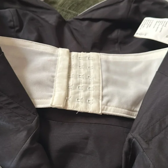 Love size 2 gray semi-formal strapless dress. Stunning! - Picture 7 of 8